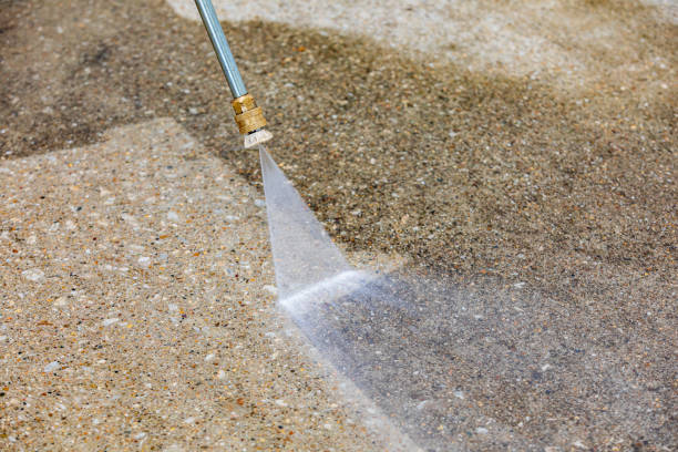Best Pool Deck Cleaning  in Foresthill, CA